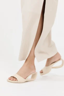 Cut Out Wedge -|St. Agni Sale