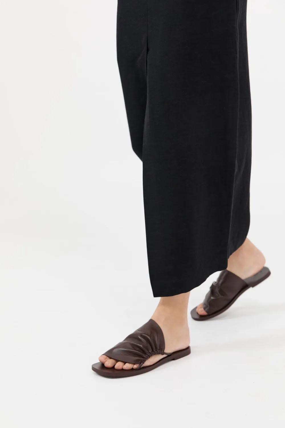 Gathered Slides -|St. Agni Outlet