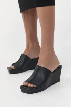 Maria Wedge -|St. Agni Discount