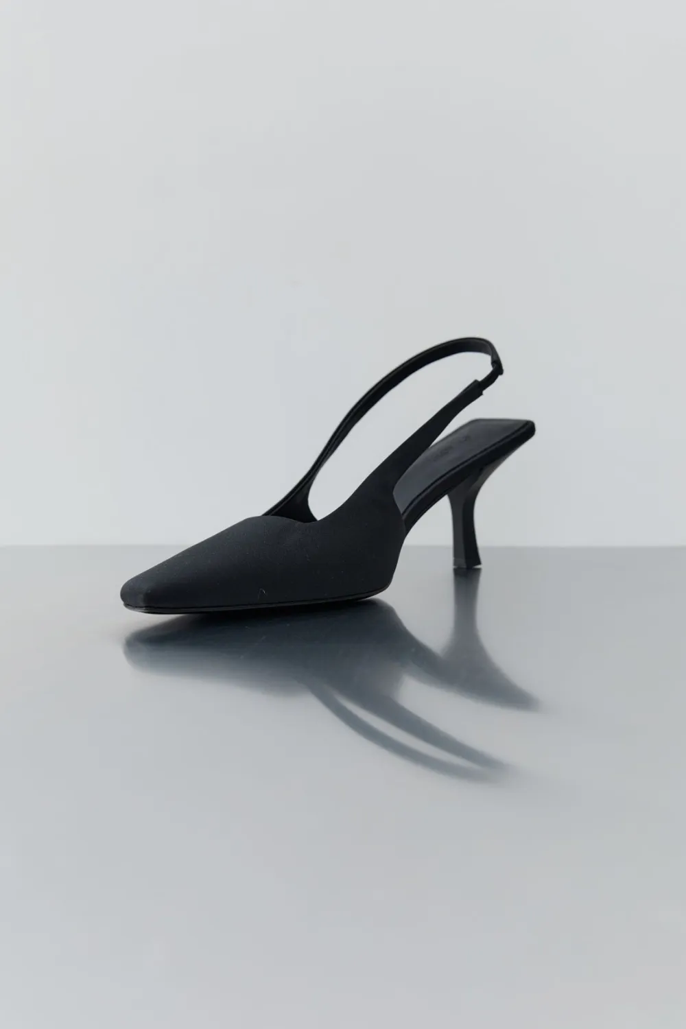 Paris Sling Back Kitten Heel - Black|St. Agni Hot