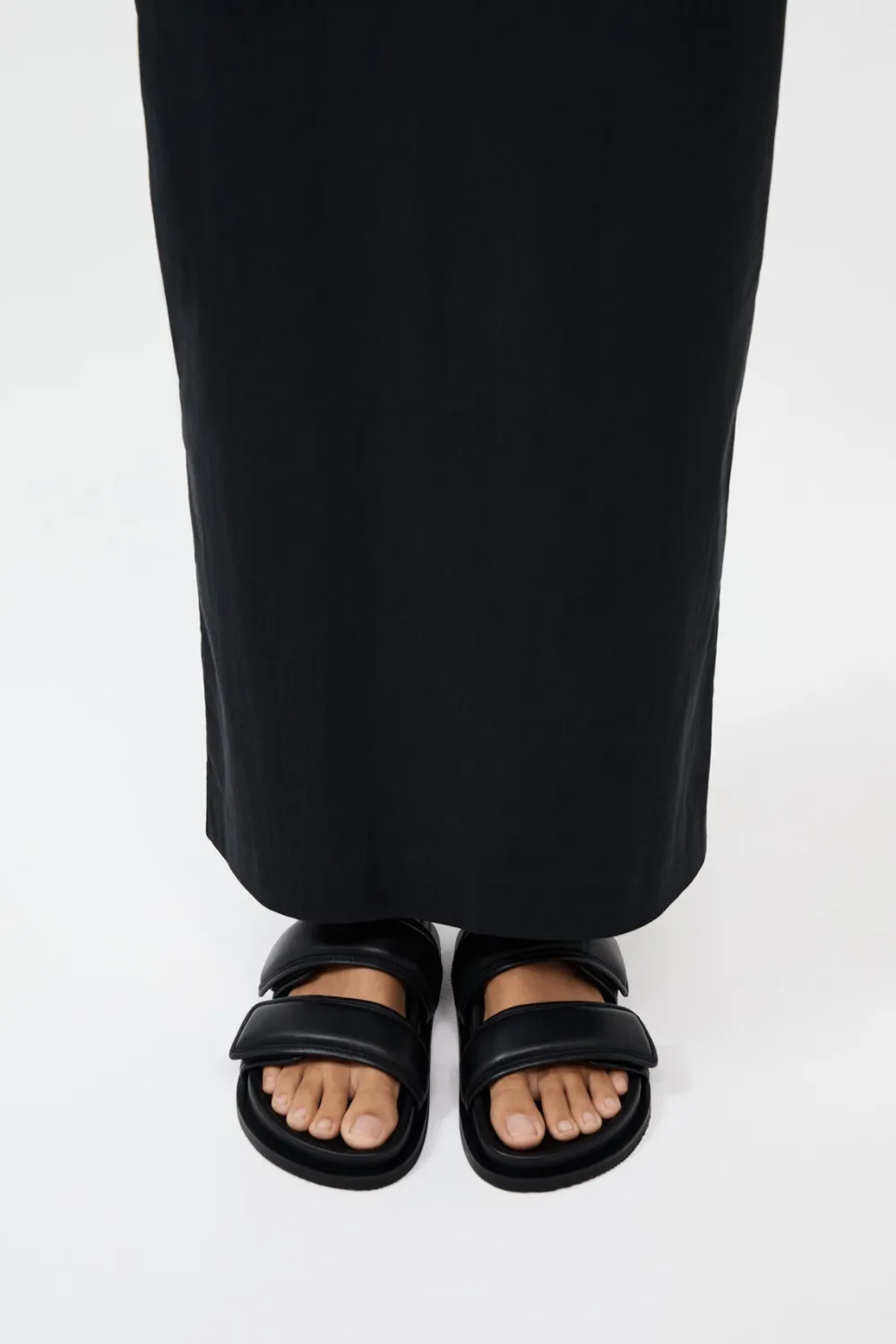 Quilted Leather Slide -|St. Agni Best