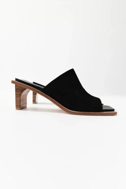Raw Edge Heel -|St. Agni Outlet
