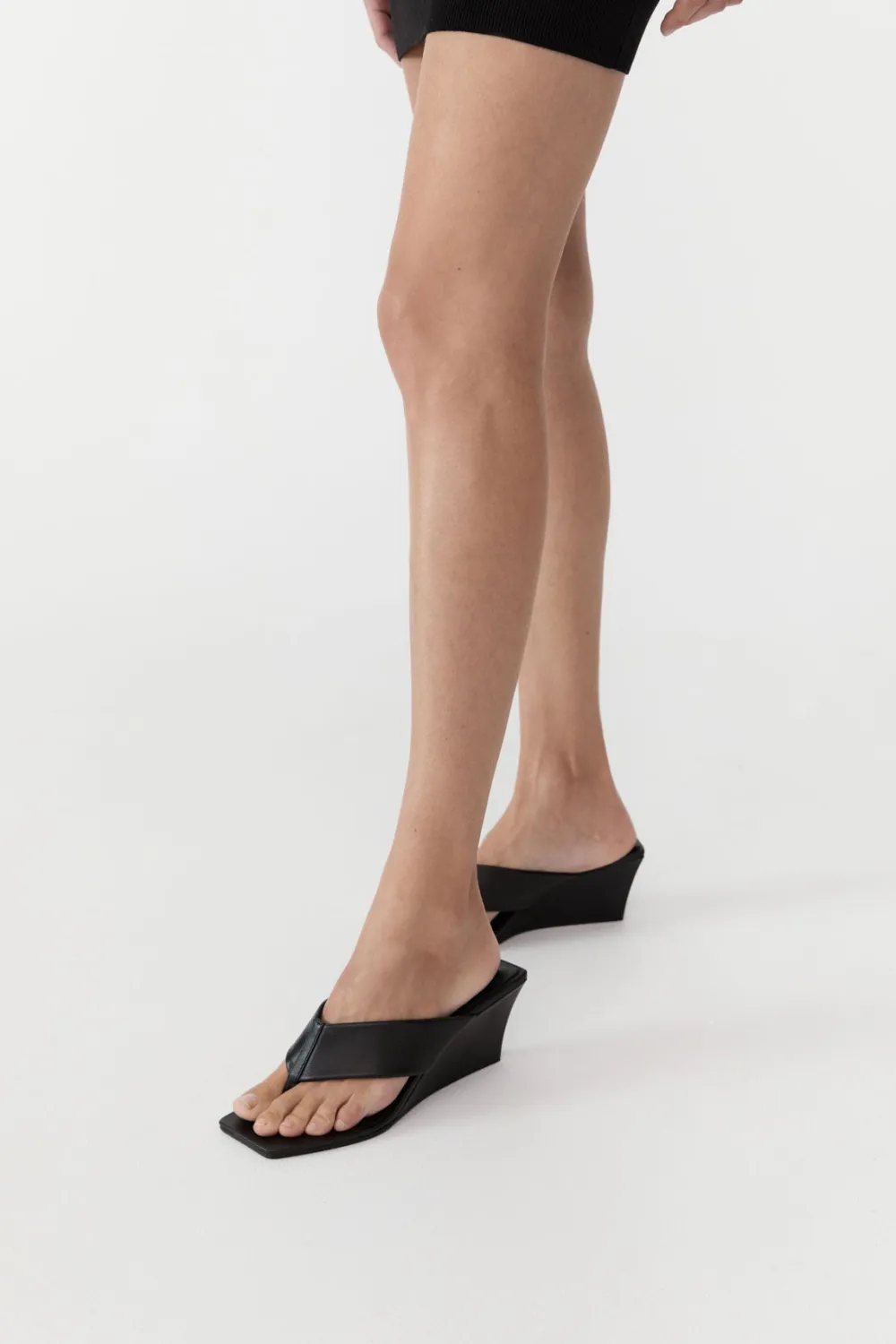 Soft Thong Wedge - Black|St. Agni Online