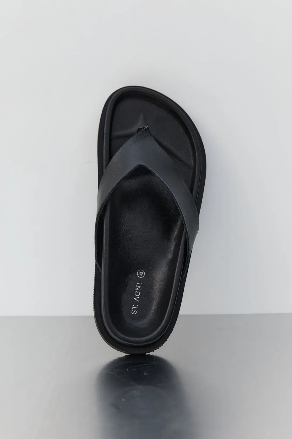 Thong Slide - Black|St. Agni Flash Sale