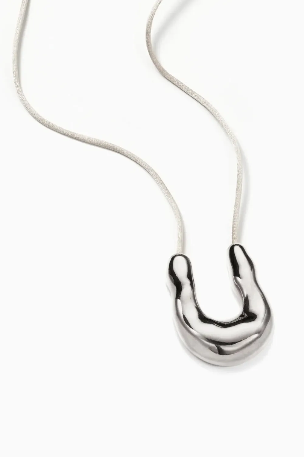 Wishbone Pendant - Ivory - By AGMES|St. Agni Shop